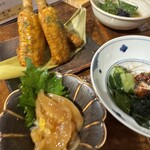 鎗屋町 つぶらや - とうもろこし揚げがどういう揚げ具合なのと混乱するほどの薄コロモで甘じょっぱでカリカリ