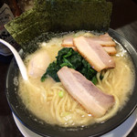 神保家 - 濃厚豚骨ラーメン