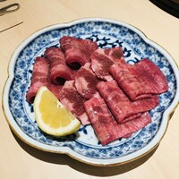 銀座 ちかみつ 六丁目 - たん中、たん下、たん元