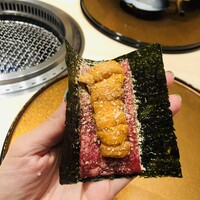 銀座 ちかみつ 六丁目 - ユッケドッグ