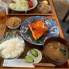 食堂かど。