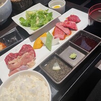 焼肉 青山外苑 - 