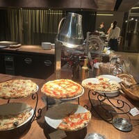 ERUTAN RESTAURANT BAR - 