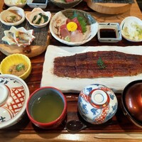 炭焼うな富士 白壁別邸 - 