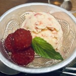 喜良 - 木苺とクリームチーズアイス