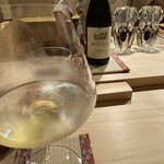 寿し道 桜田 - シャルドネ　香り強そうかと思ったけど邪魔しない感じ