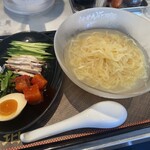 らあめん花月嵐 - 料理写真:盛岡冷麺 琥珀