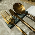 The Arts Fusion - 高級感のあるカトラリー