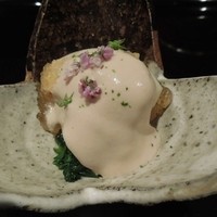日本料理 晴山 - イチジク・粟麩・春菊の胡麻和え