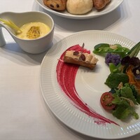 フォレスト イン ボン - 