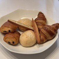 フォレスト イン ボン - 