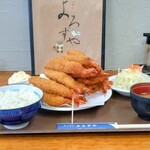 キッチン よろずや - エビフライ食べ放題定食(最初の20本)