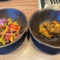 焼肉うしごろ 新宿三丁目店 - ゴーヤと茄子のナムル