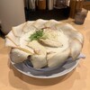 泡系しおとんこつラーメン べらしお 総本店