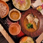 大戸屋 東京オペラシティ店 - 大好物サバの味噌煮