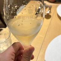 Osteria UVA RARA 横浜 - 