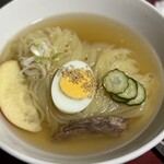 味楽苑 - 冷麺935円