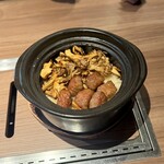 東京焼肉 黒木 - 和牛＆トリュフの土鍋御飯   