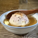 おでん屋遊 - ■モッツァレラチーズとまるまるトマト ￥506