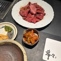 肉 希々 - 