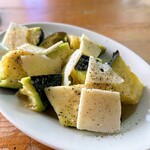 GROTTA PICCOLA  - 水茄子ペコリーノ