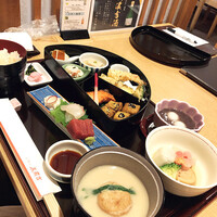 美濃吉 京王新宿店 - 