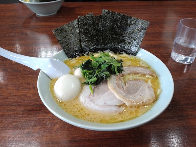 南郷魂心家 - 南郷13丁目/ラーメン | 食べログ