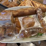 パン工房 カワ - お買い上げ〜♪