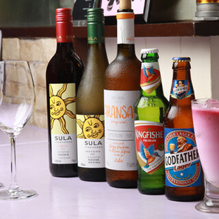 インドのお酒からオリジナルのソフトドリンクまでラインナップ！