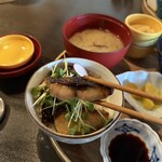 地酒と郷土料理 さわらや - 