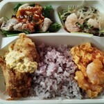 チルクス惣菜店 - 料理写真:お惣菜を4つ選べて1350円。少しずつお値段が上がっているけど、それでも満足度高し♪(ポッサム、ヤムウンセン、とり天、海老玉子チリソース)