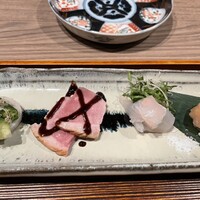 厳選焼鳥 一石三鳥 本店 - 