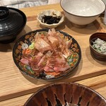 土鍋ご飯いくしか 中目黒店 - 