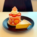 ガトーよこはま - いちごショートケーキ、よこはまチーズケーキ