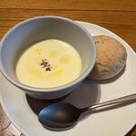 kubelto - The soup was a chilled corn soup.