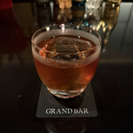 GRAND BAR - 