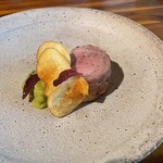 小さな料理店 森乃くじら荘 - 鳥取産 大山豚ひれ肉のヴァポル