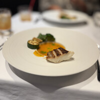 PRIMO - 三重県産　真鯛のソテー　カッチュッコ（リヴォルノ風魚介のスープ）ソース