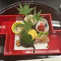 たん熊北店 名古屋店 - いろいろ入っていて全部おいしい　特にだし巻き玉子最高