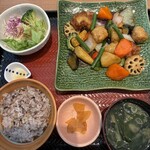 大戸屋 - 