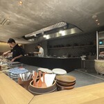 305162045 - 