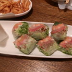 島唄楽園美ら美ら - エビ入り生春巻き