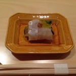 寿しの吉乃 - 喉黒のカルパッチョ風