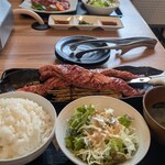 焼肉 稔 - 