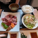 焼肉 稔 - 