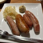バルデリコ - ソーセージ盛り合わせ 638円