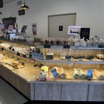 カフェ セントル マルシェ - 丸太パンが、オススメみたい屋根ヽ(*´∀｀)