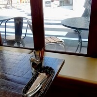 シャイニーアウル 表参道 - 