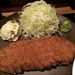 浅草 牛かつ - 見事12枚に切られたカツ！