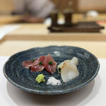 銀座 すし傳 - お造り　　平目、初鰹